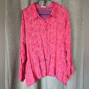 Sarah Jane 100% Silk Pink Floral Button Down Oversized One Size (S-XL)